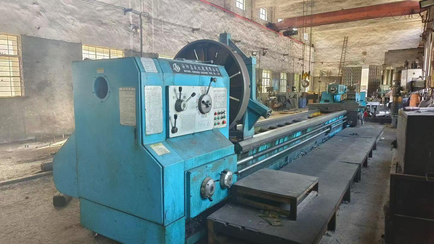Horizontal lathe
