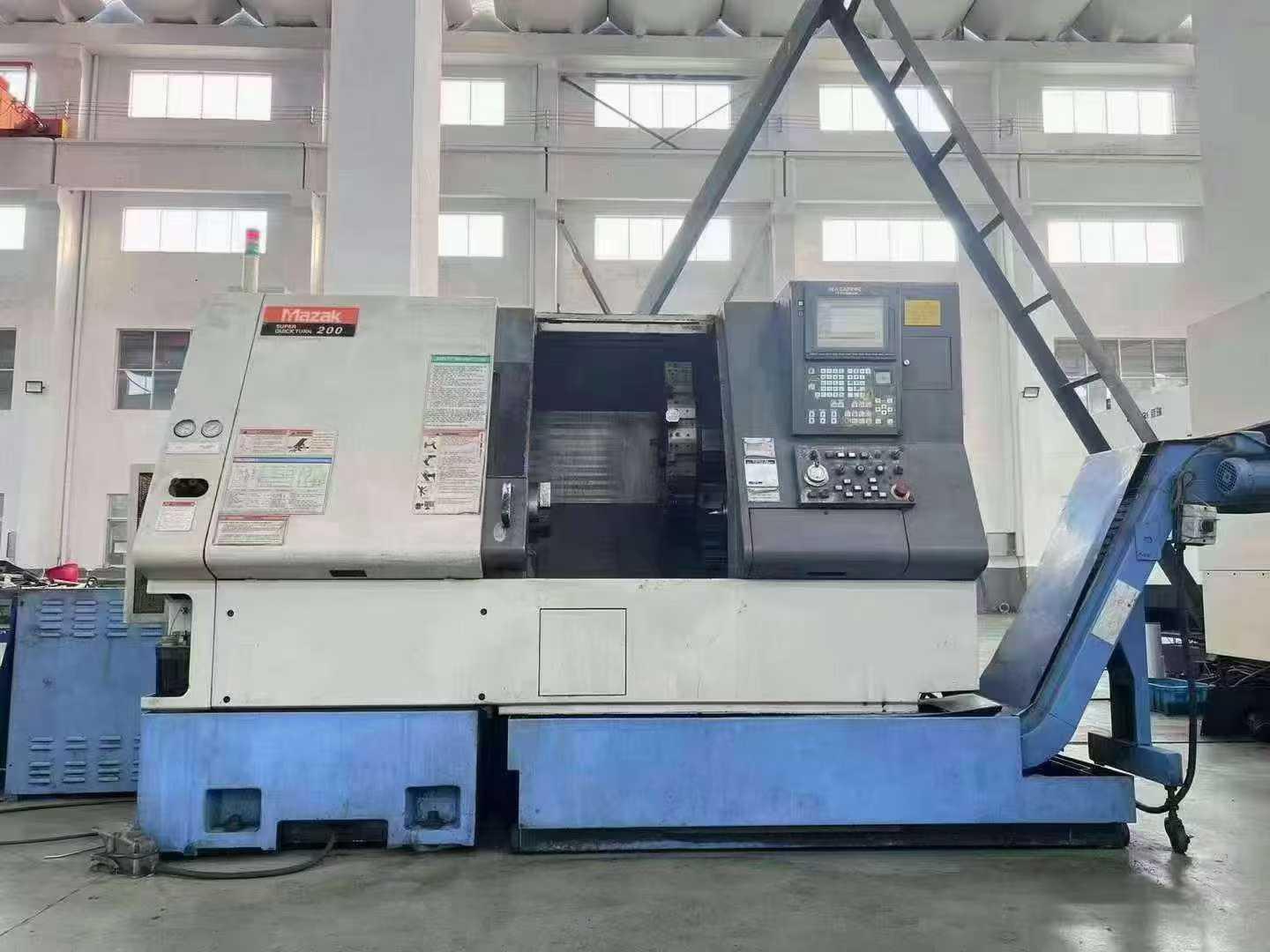CNC inclined lathe
