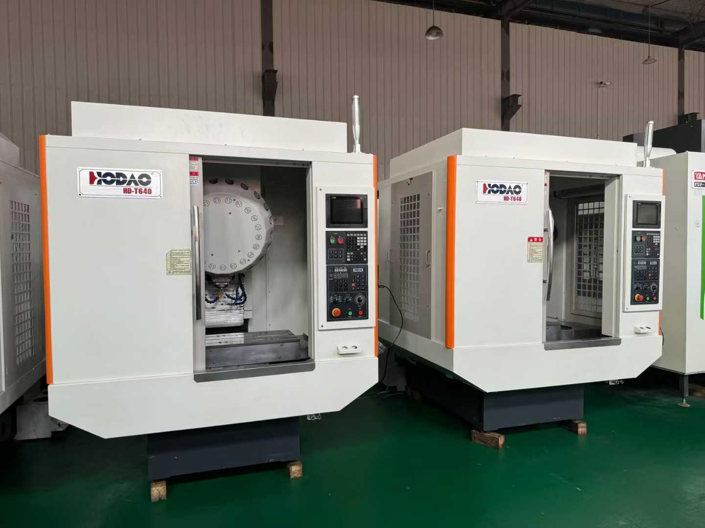 Tapping machine