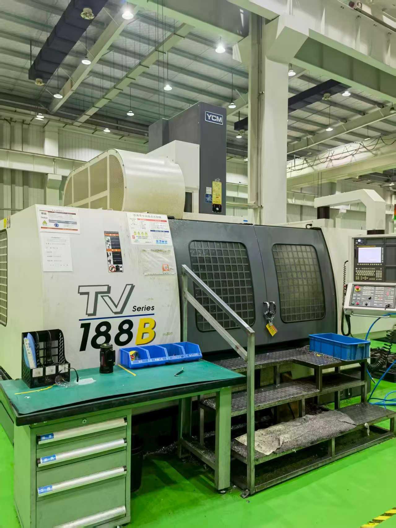 Vertical Machining Center