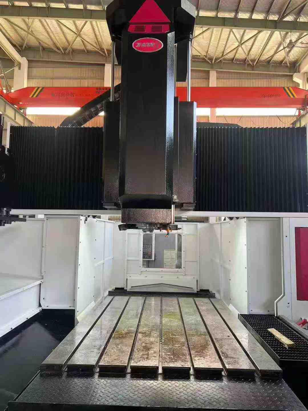 CNC Gantry machining Center