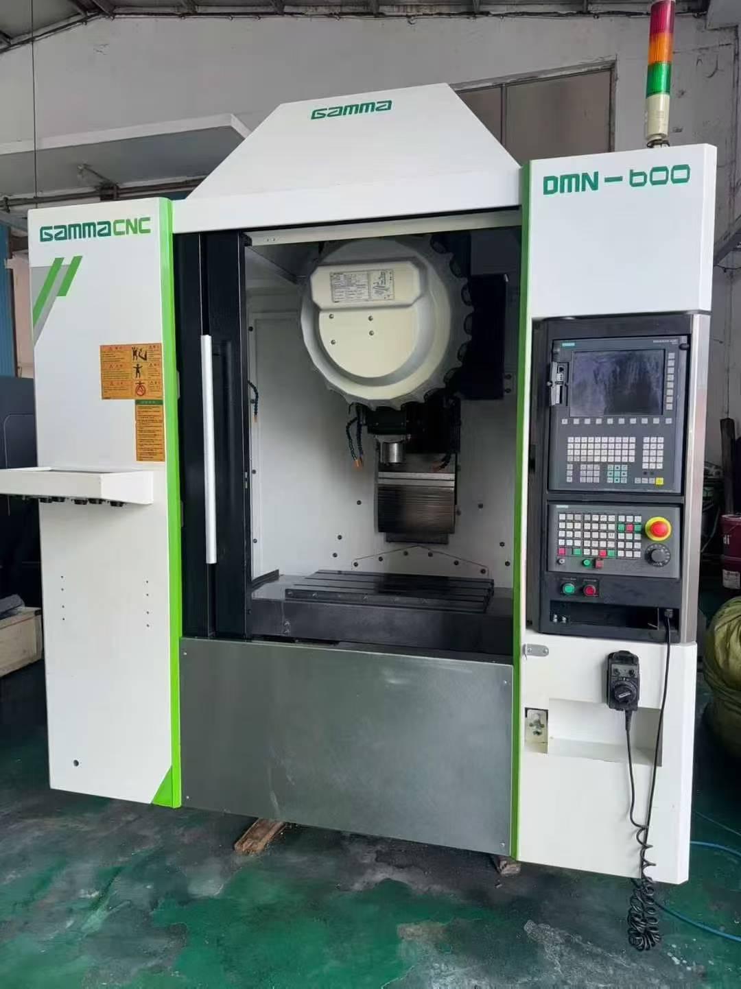 Tapping machine