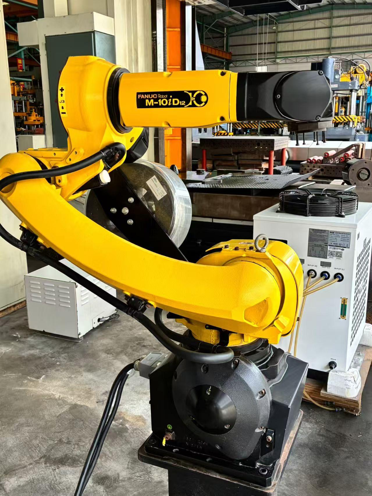 Robot
