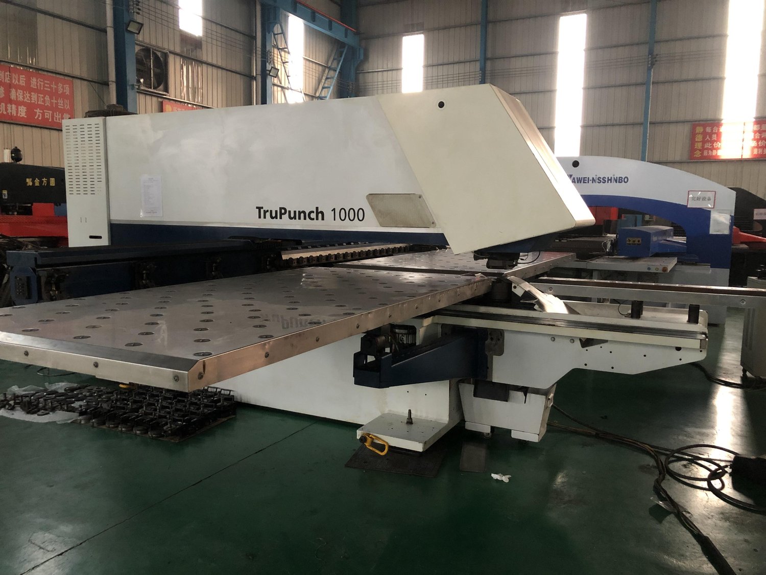 turret punch press W/tooling