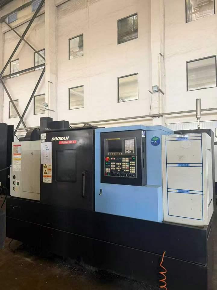 CNC turning lathe
