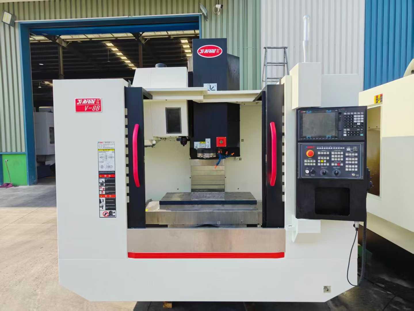 Vertical Machining Center