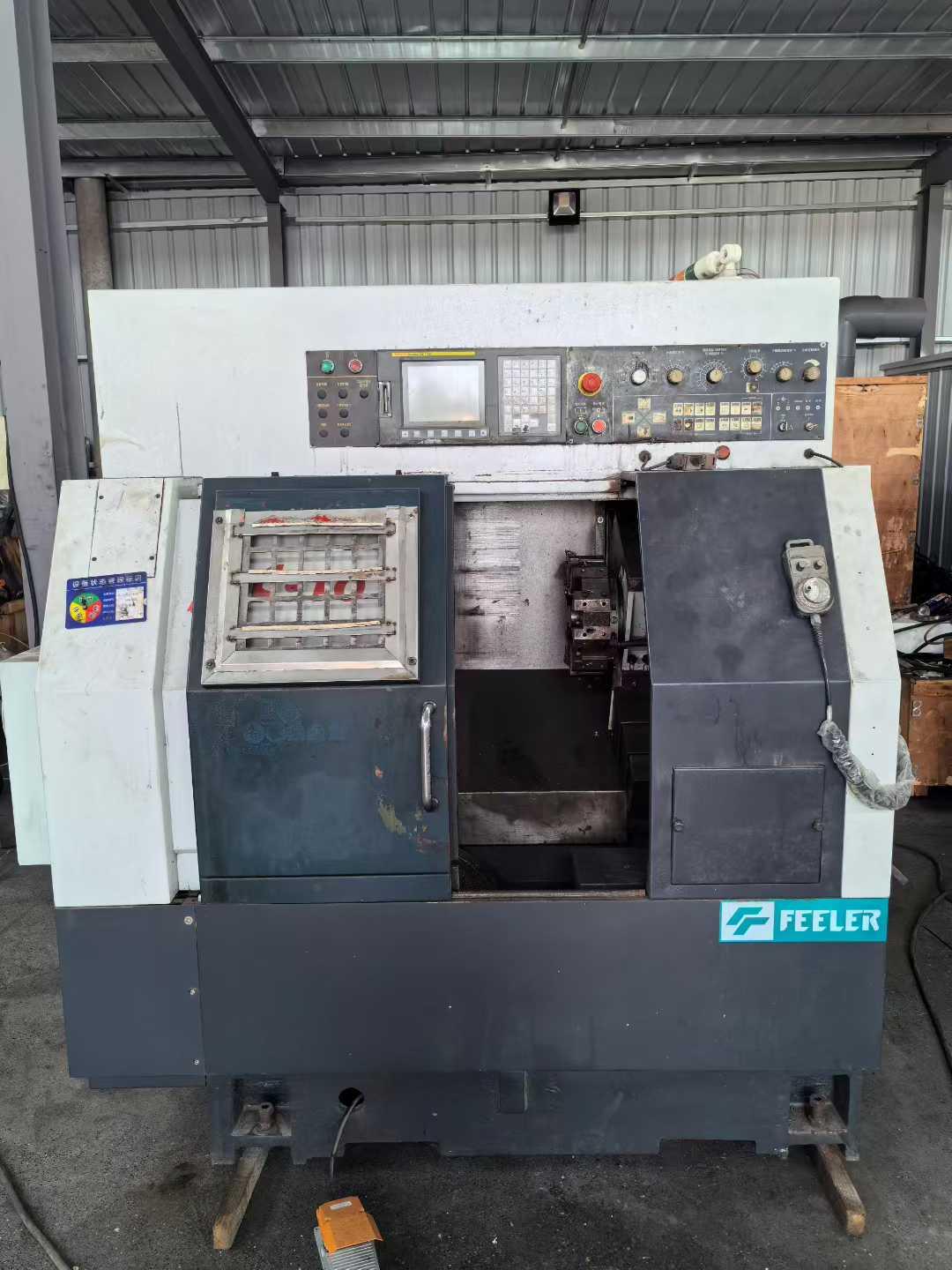 CNC turning lathe