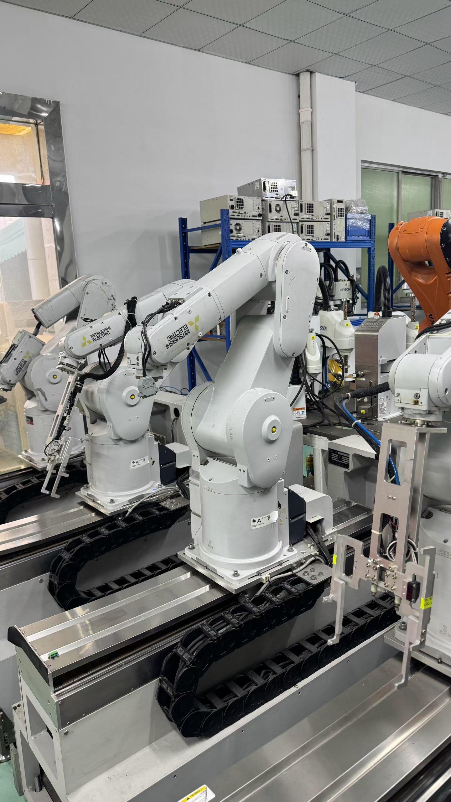 Robot