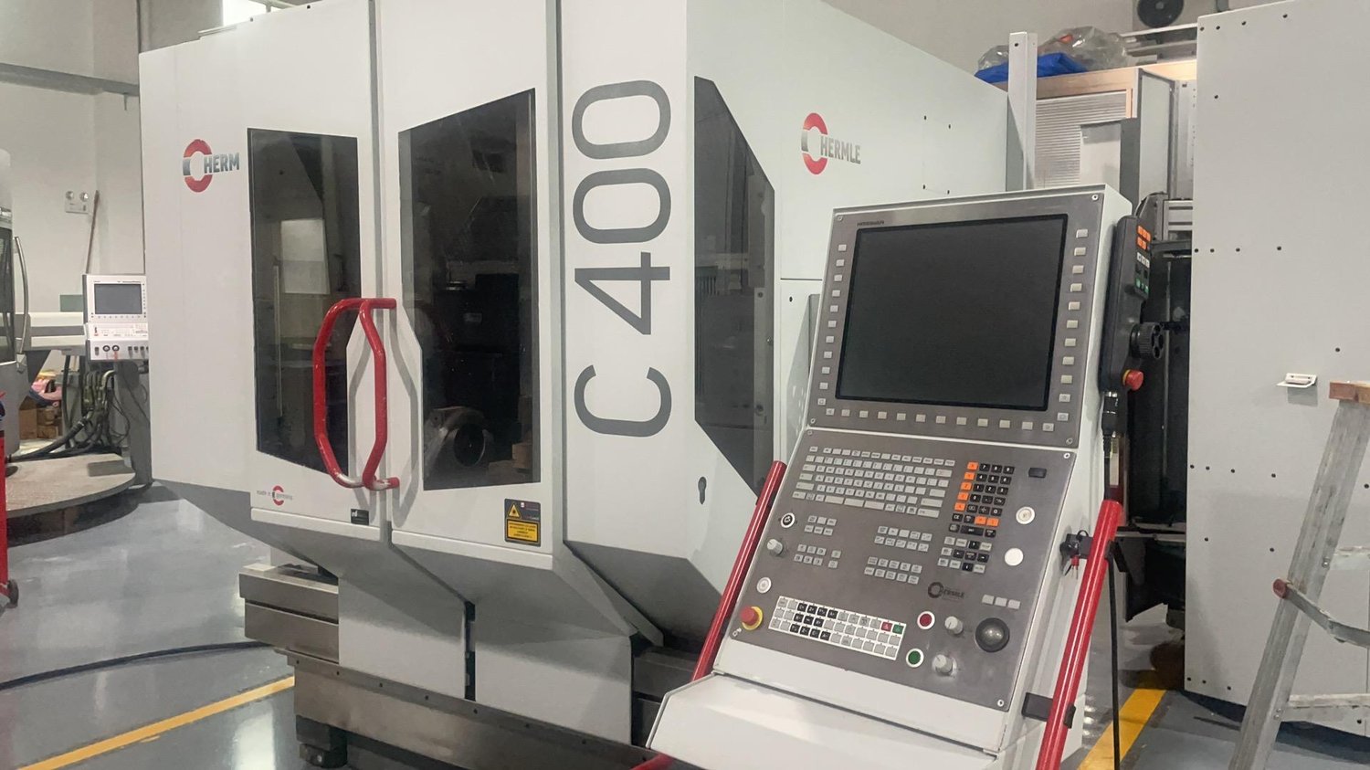 5 Axis Machining Center