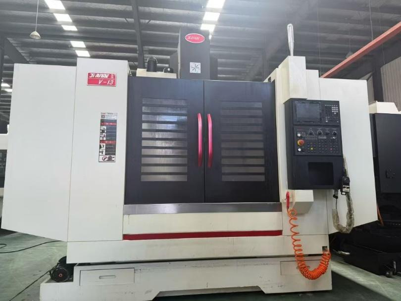 Vertical Machining Center