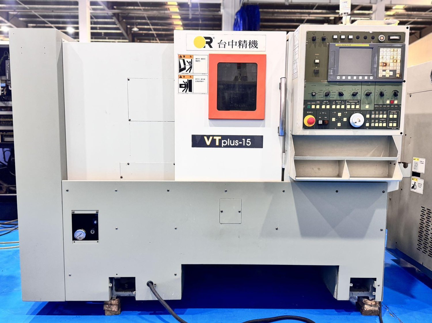 CNC turning lathe