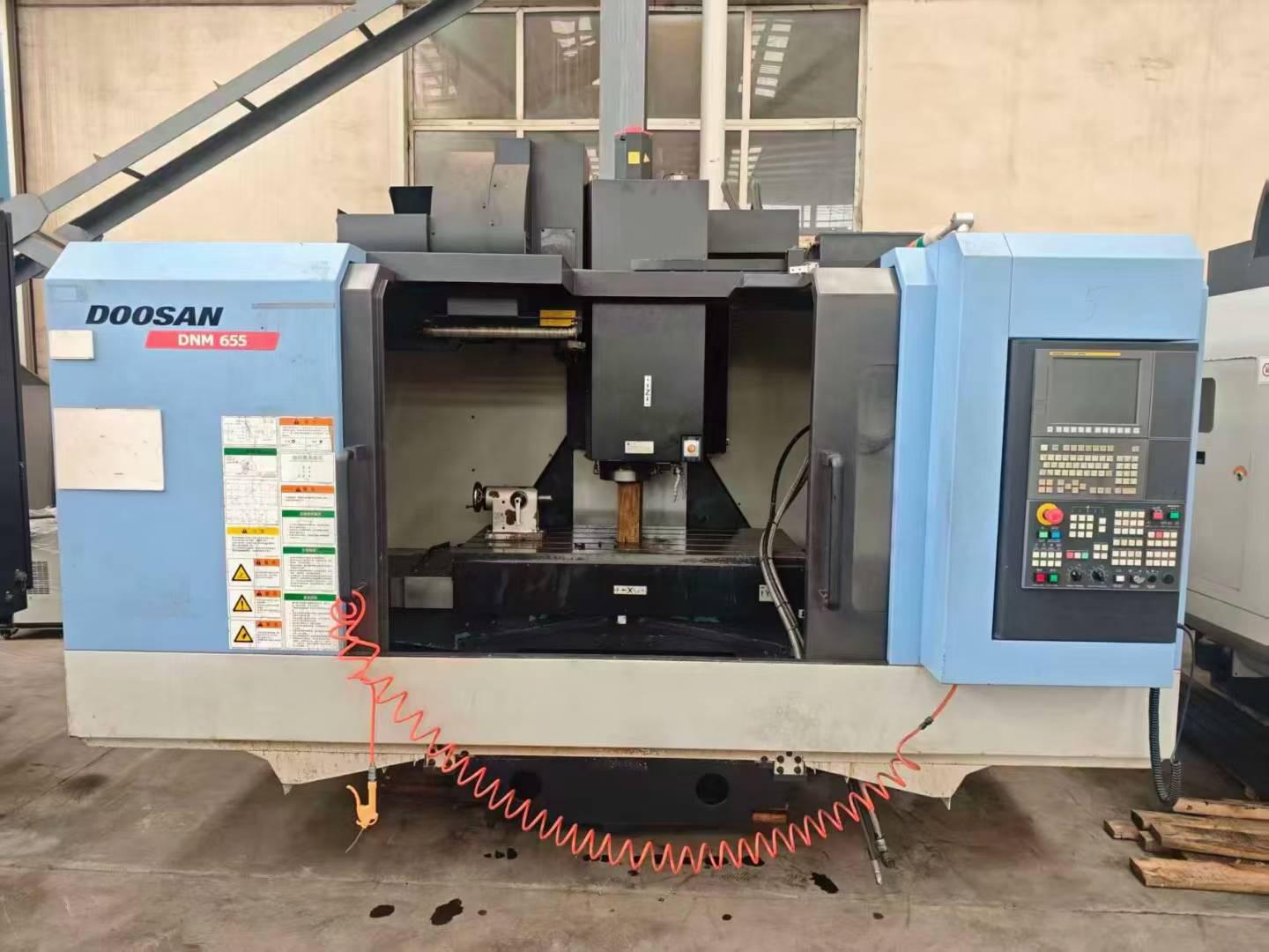 Vertical Machining Center
