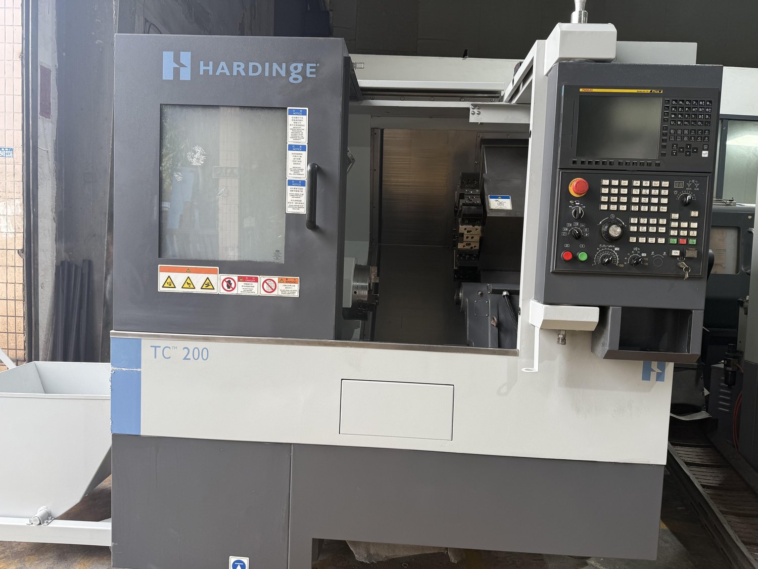 CNC turning lathe