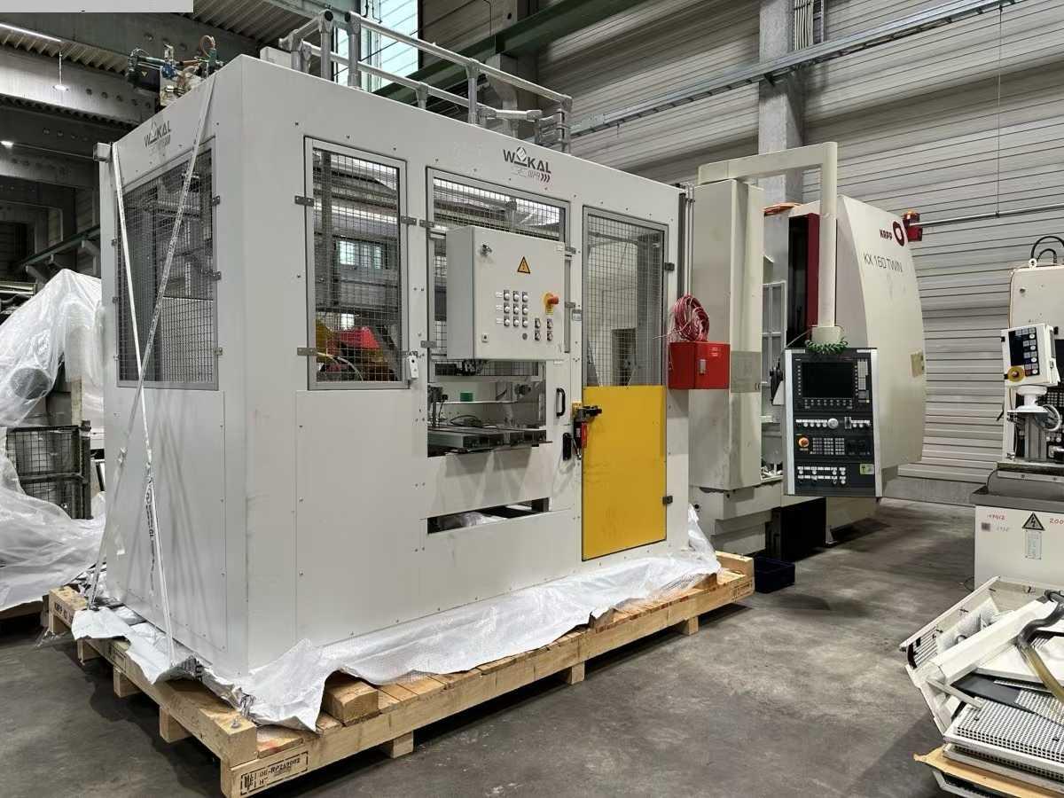 Gear grinding machine