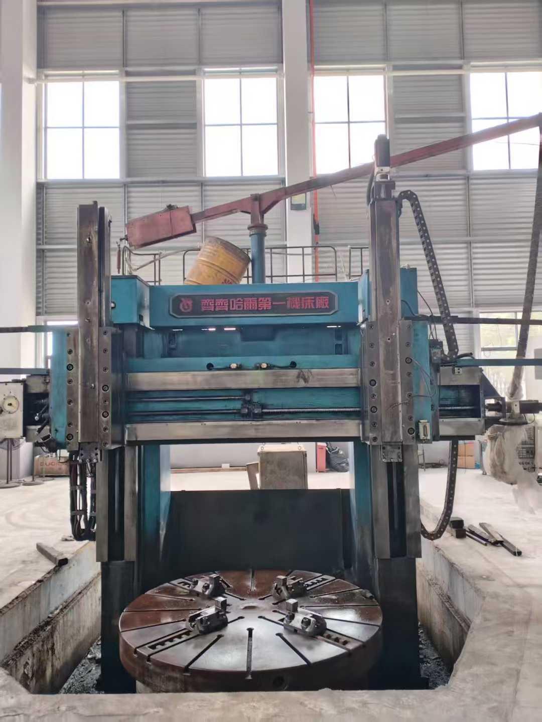 Vertical lathe