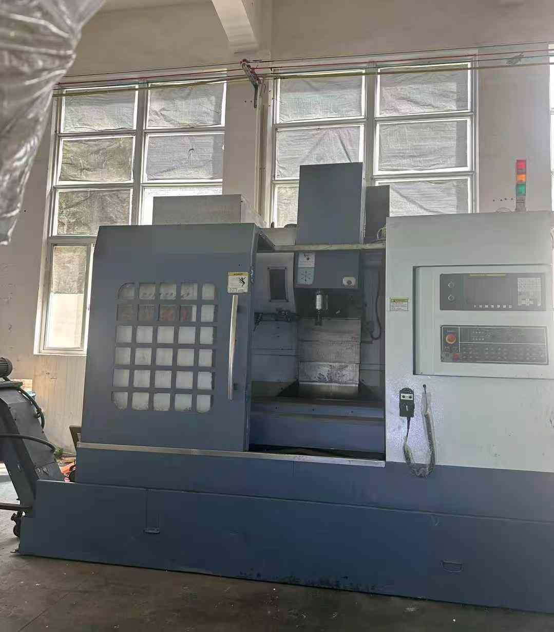 Vertical Machining Center