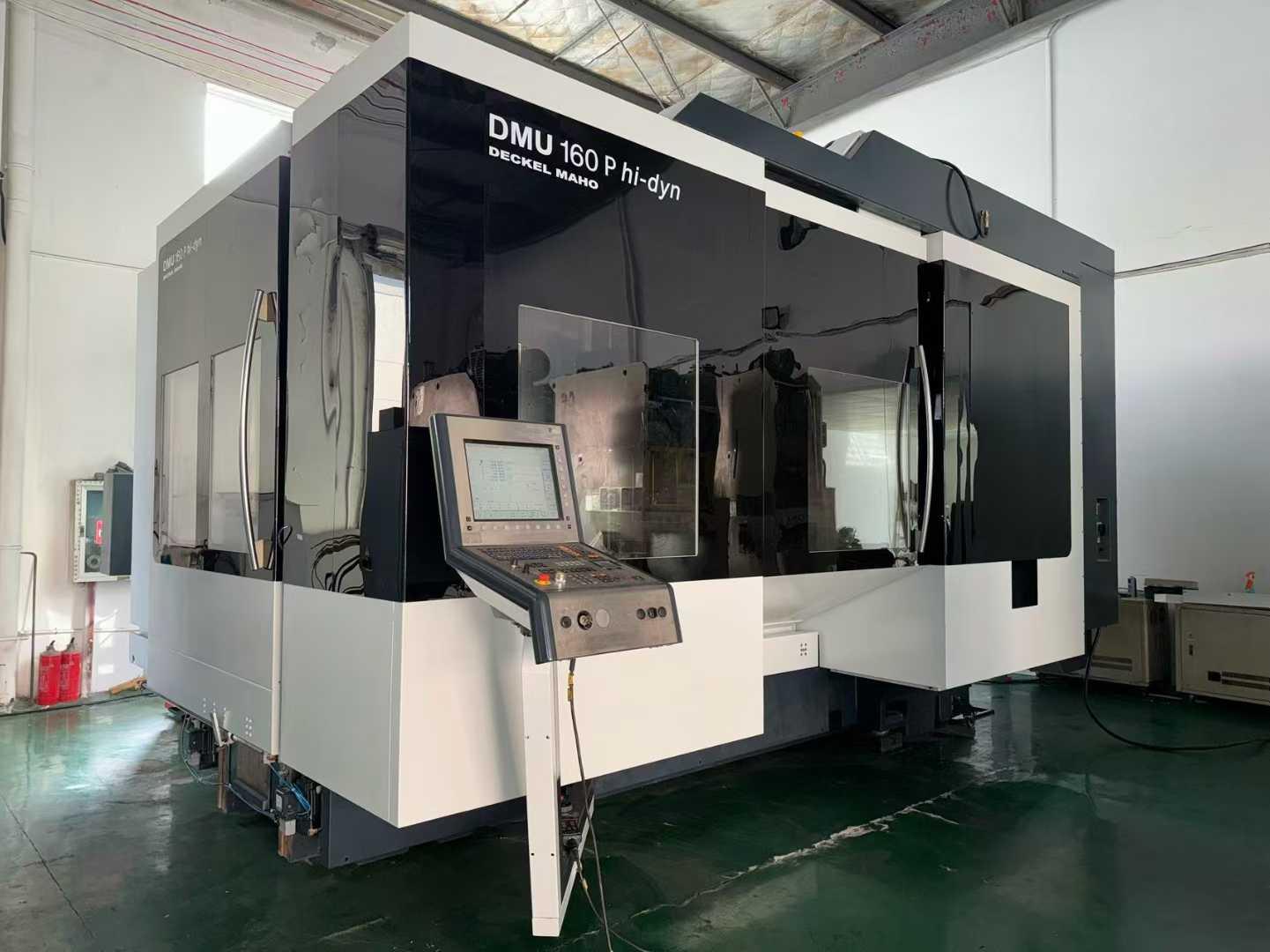 5 Axis Machining Center