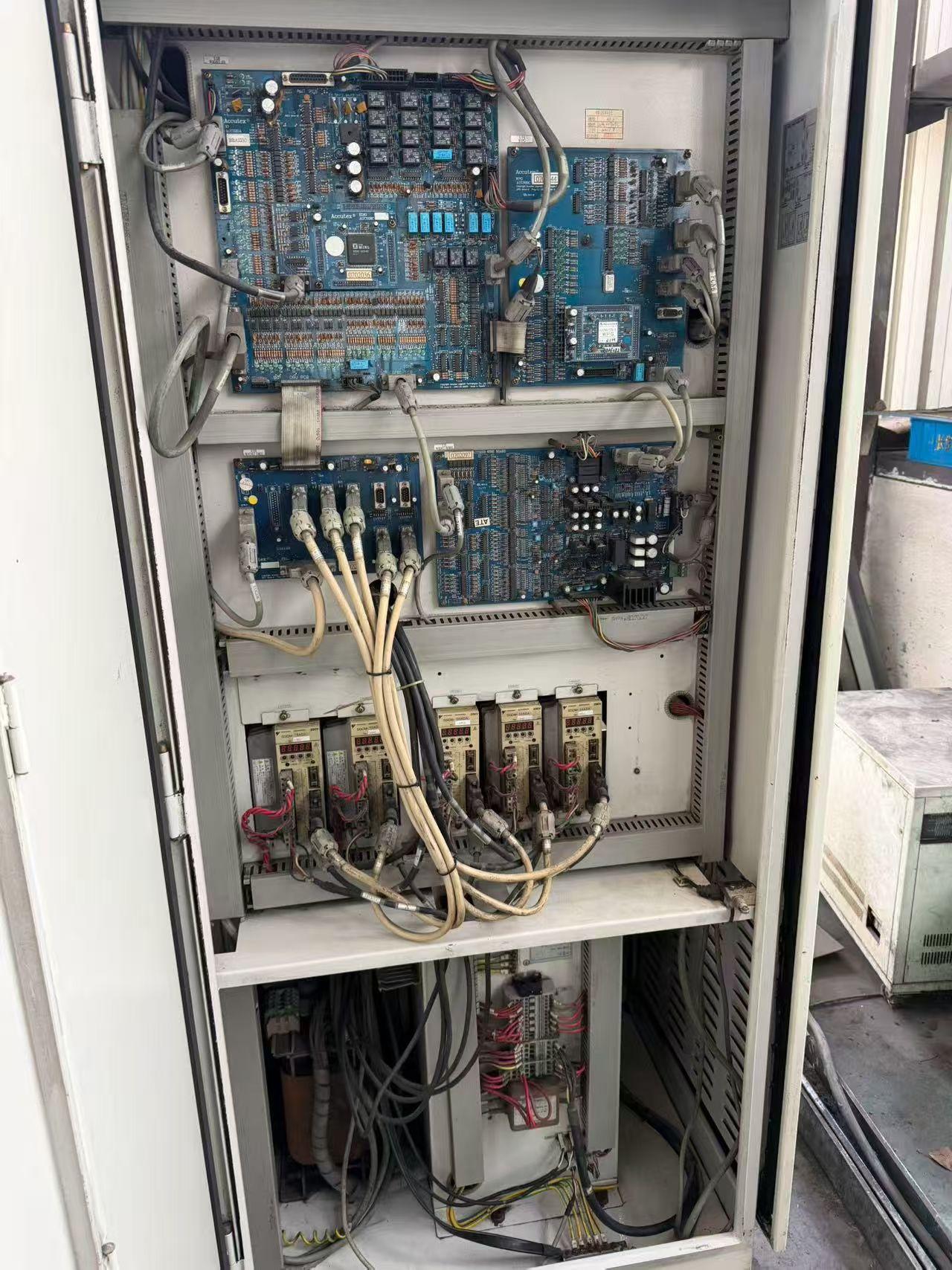 Wire cutting machine