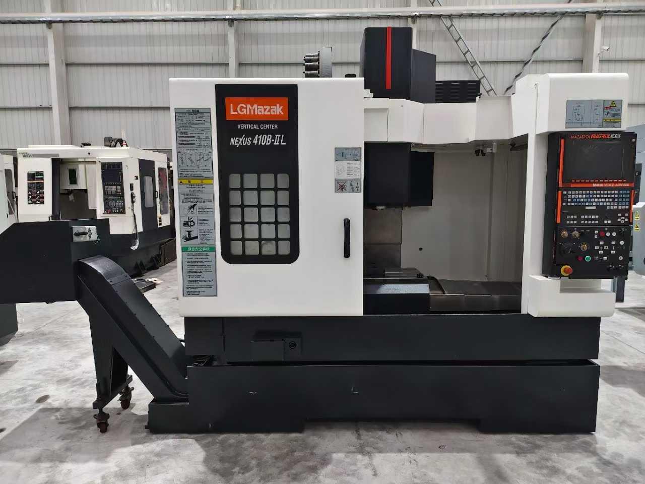 Vertical Machining Center