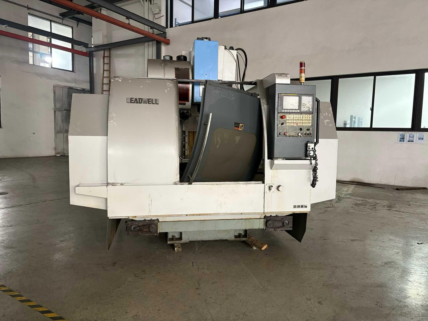 Vertical Machining Center