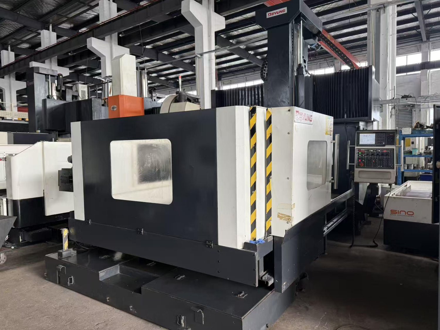 Gantry Machining Center