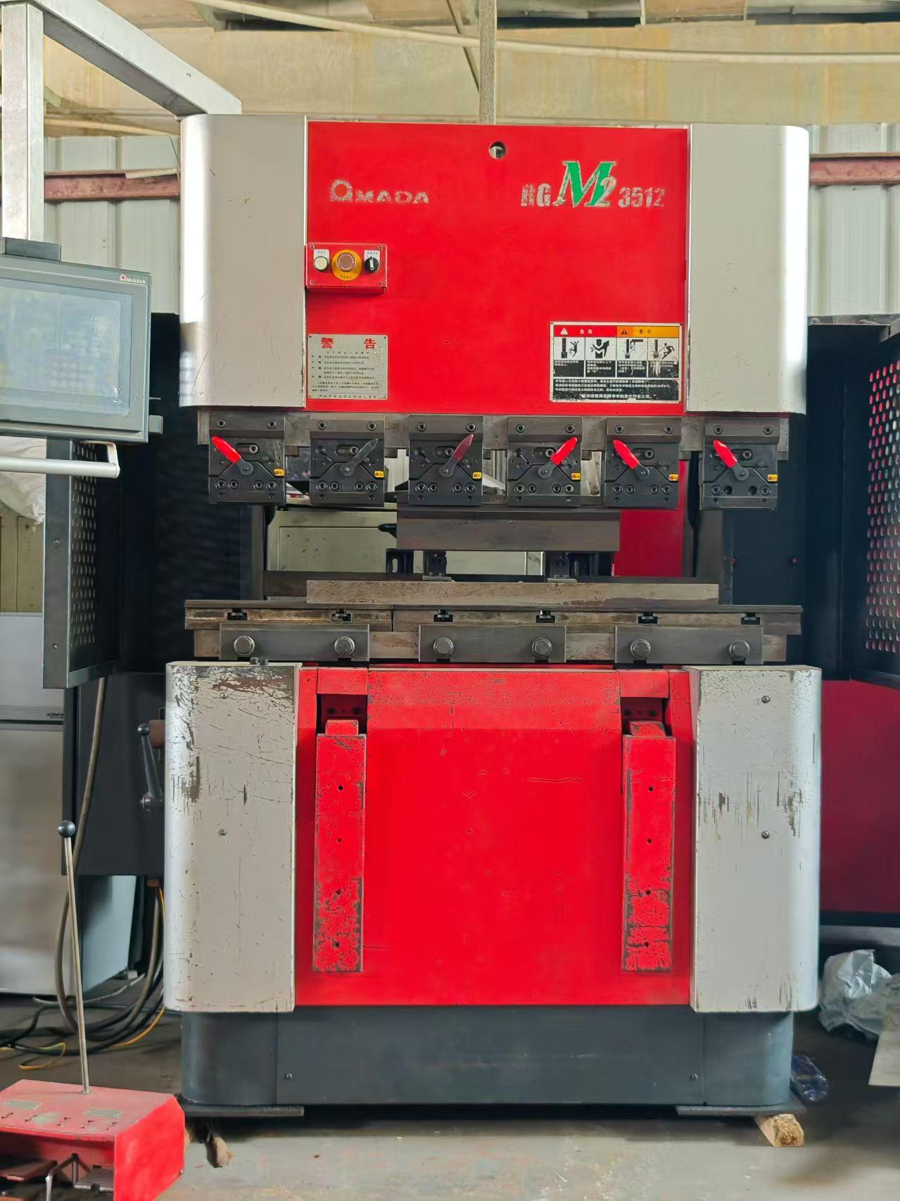 PRESS BRAKE