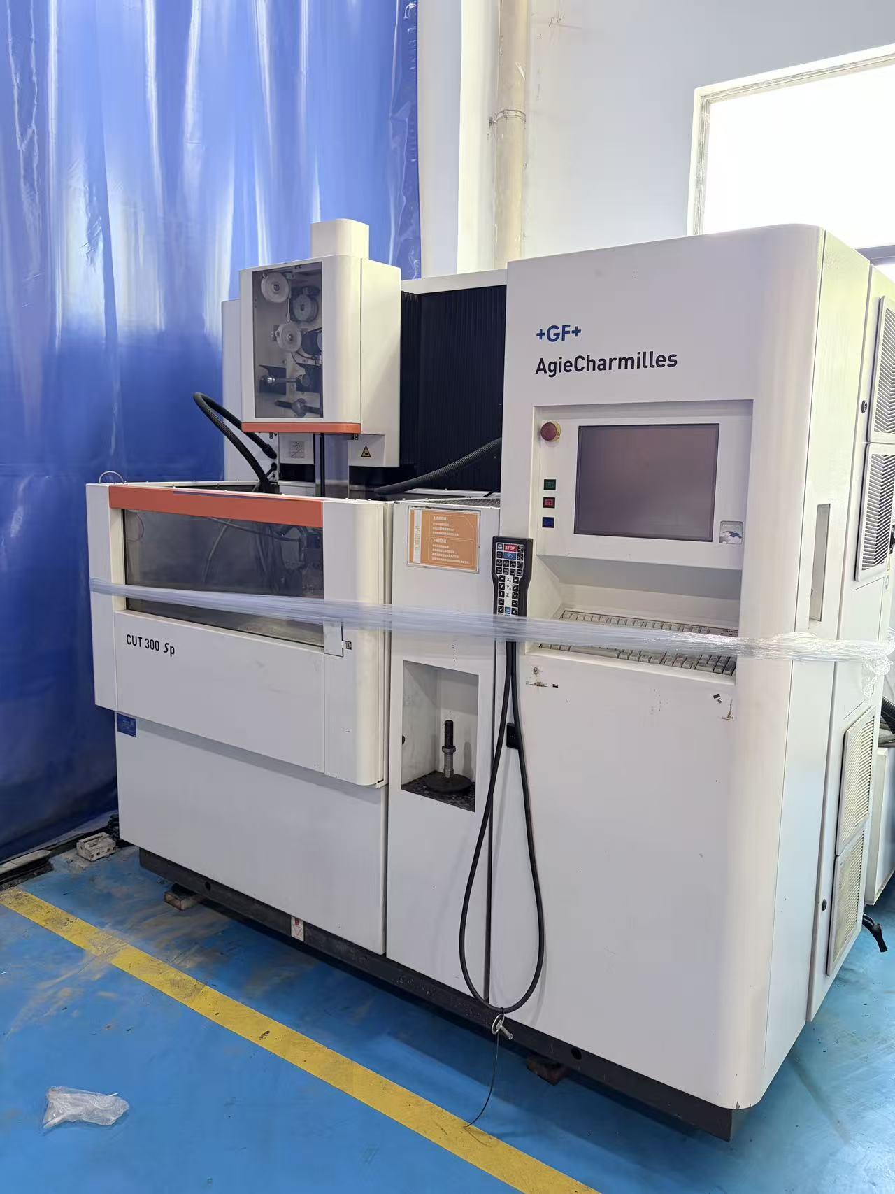Wire cutting machine