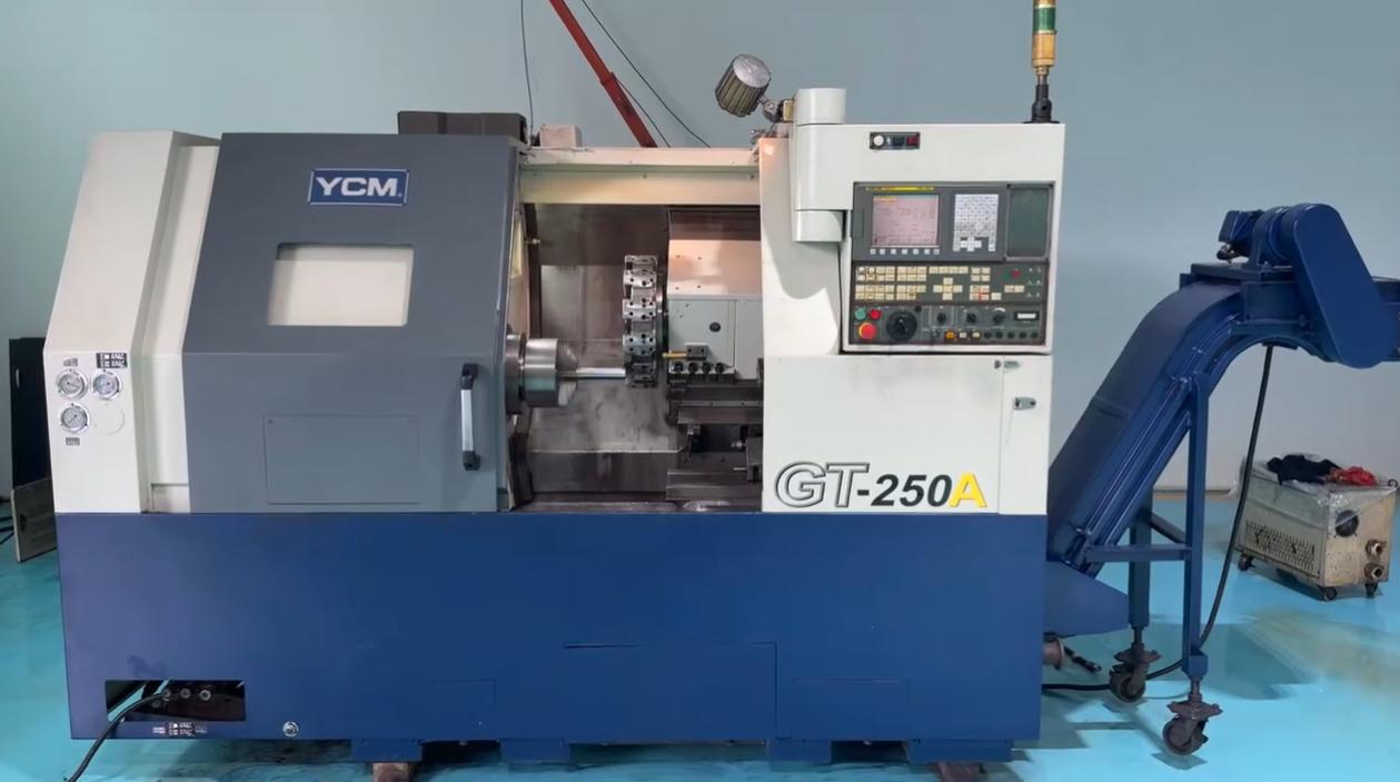 CNC turning lathe