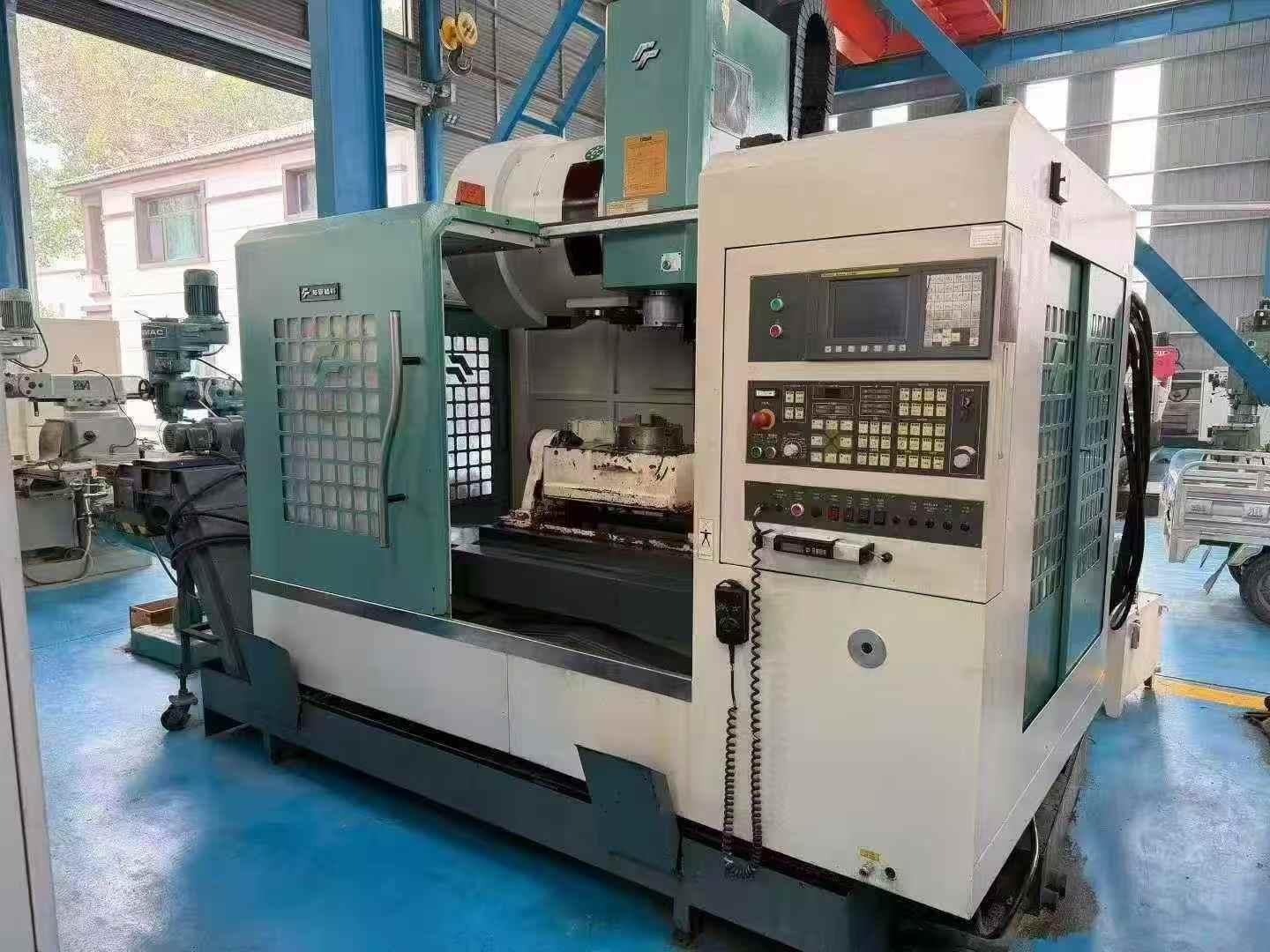 Vertical Machining Center