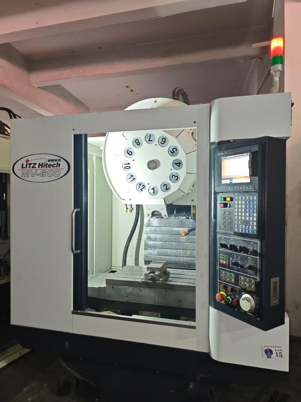 Tapping machine