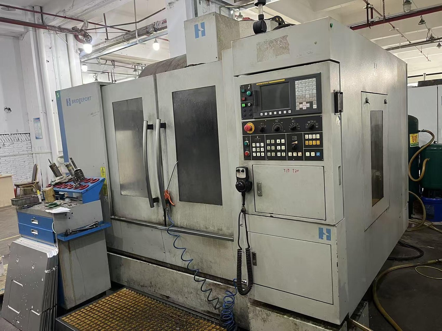 Vertical Machining Center