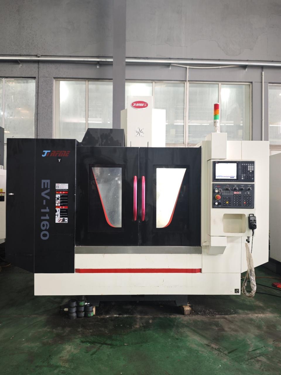 Vertical Machining Center