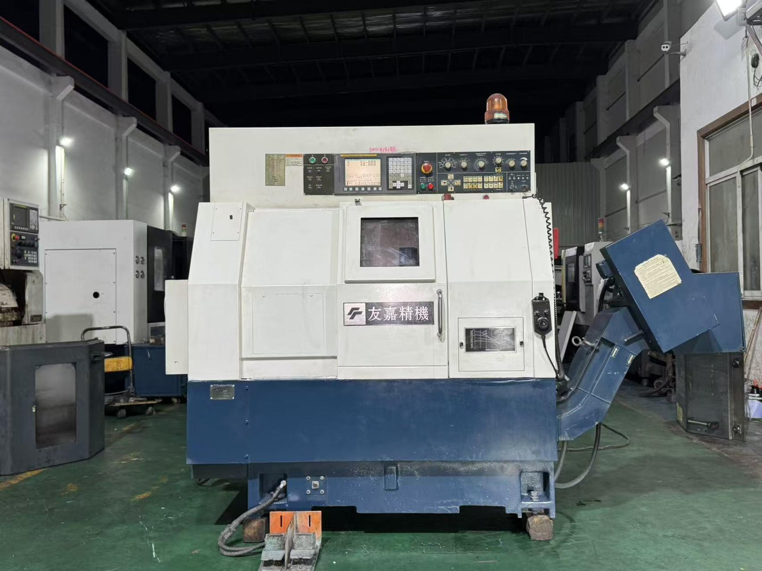 CNC turning lathe