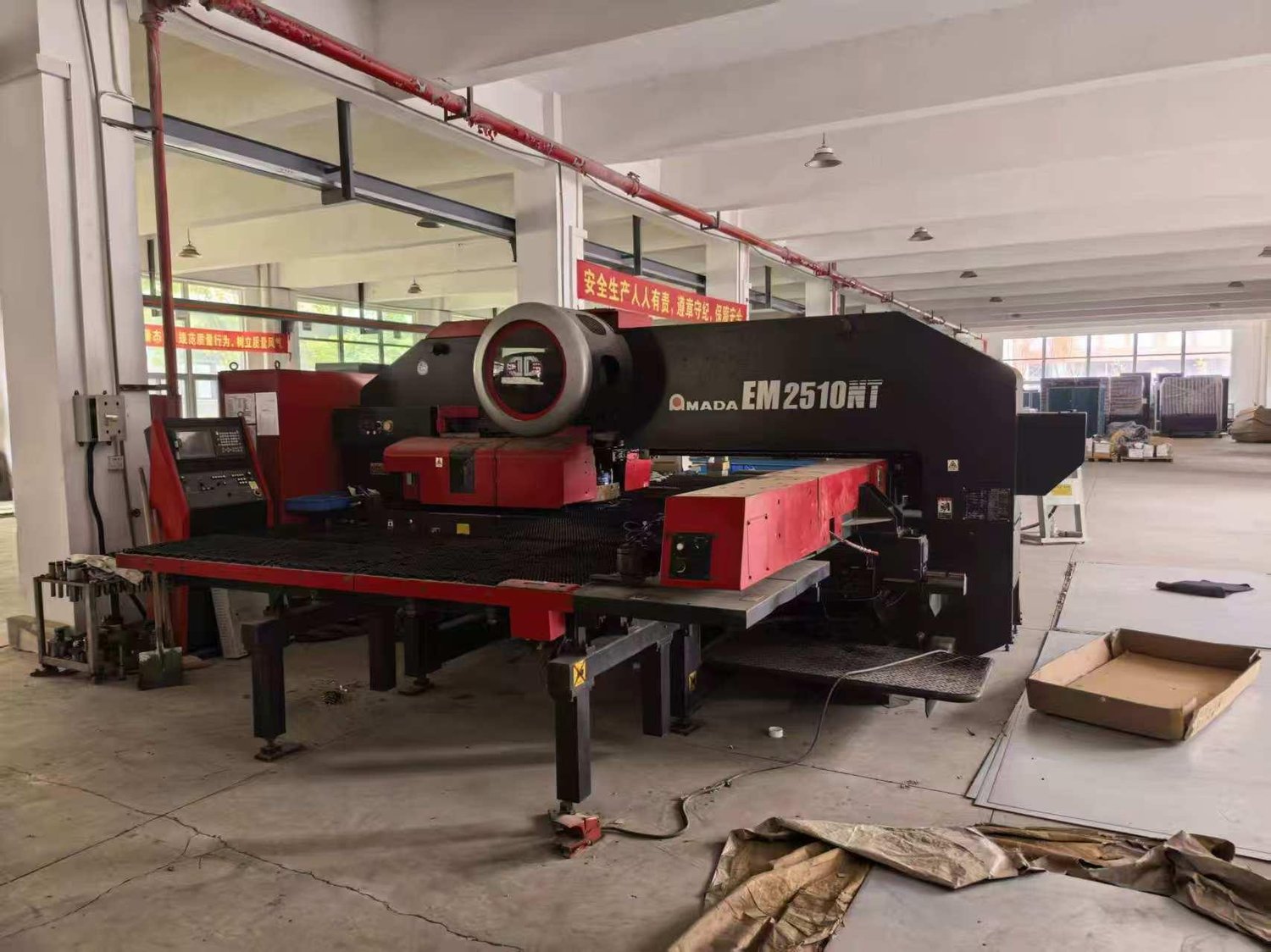 turret punch press W/tooling