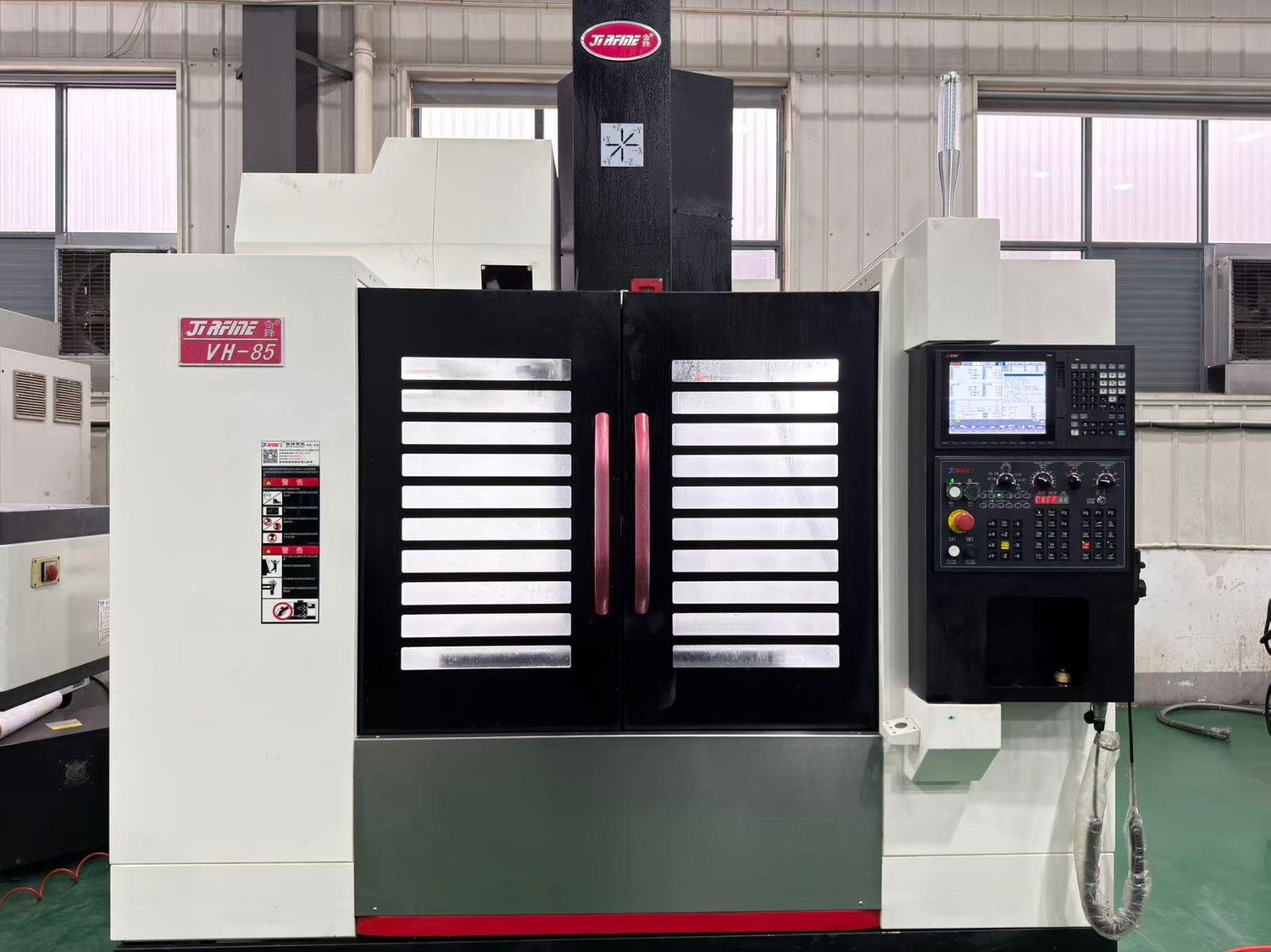 Vertical Machining Center