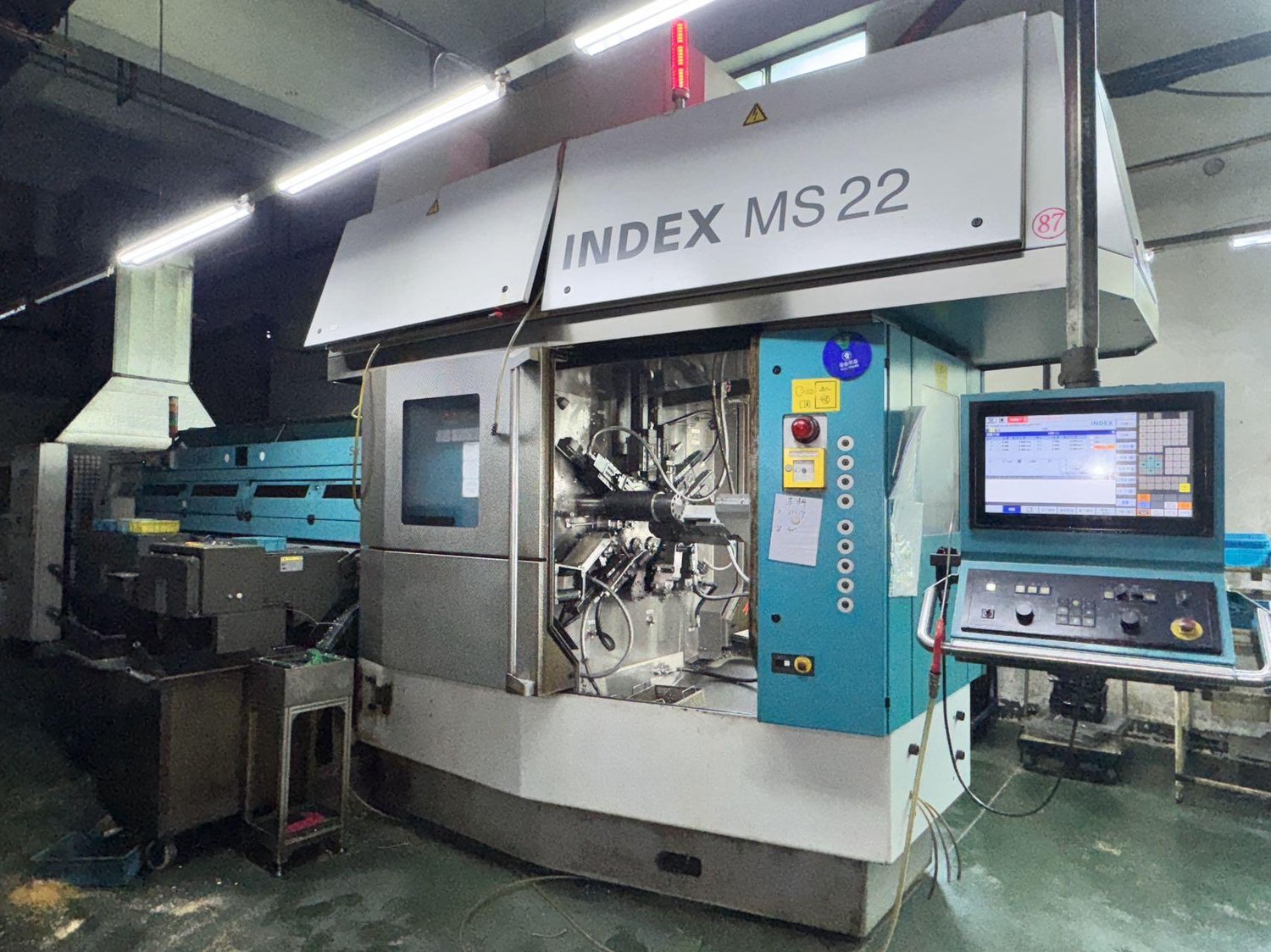 CNC turning lathe