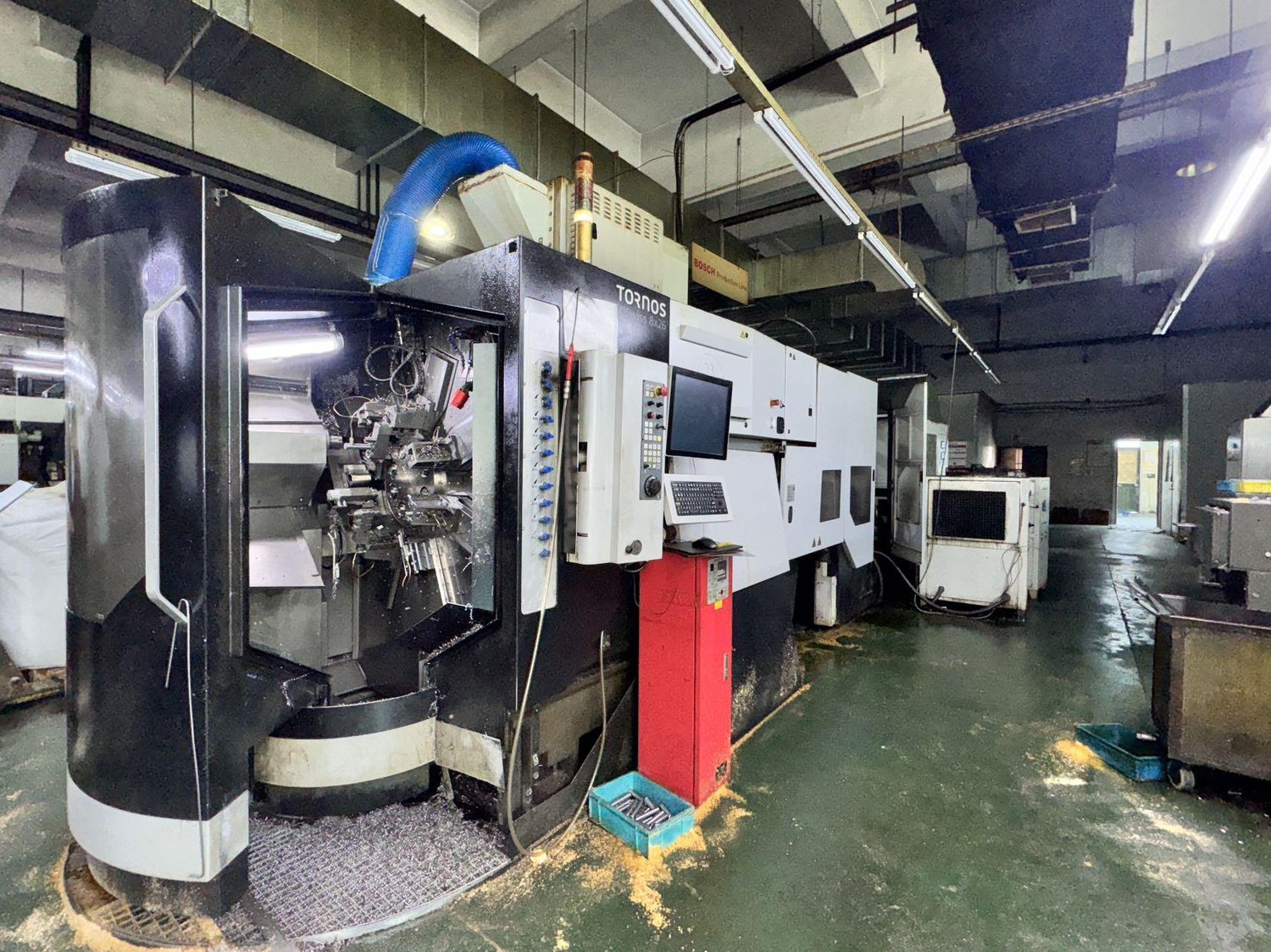 CNC turning lathe