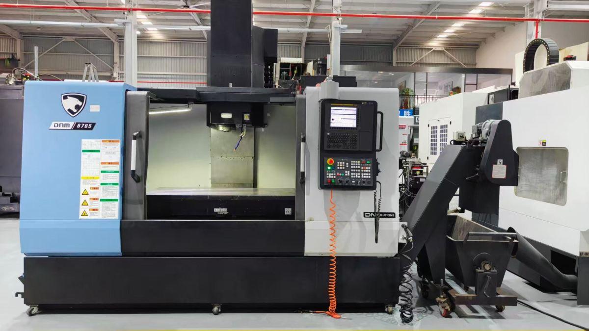 Vertical Machining Center