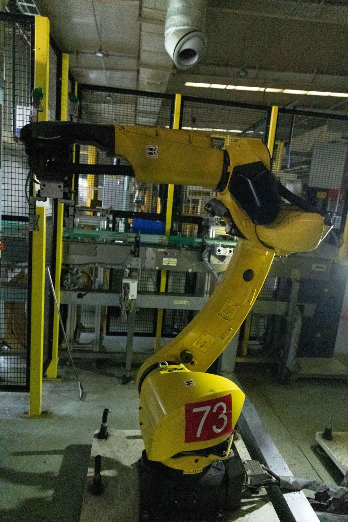 Robot
