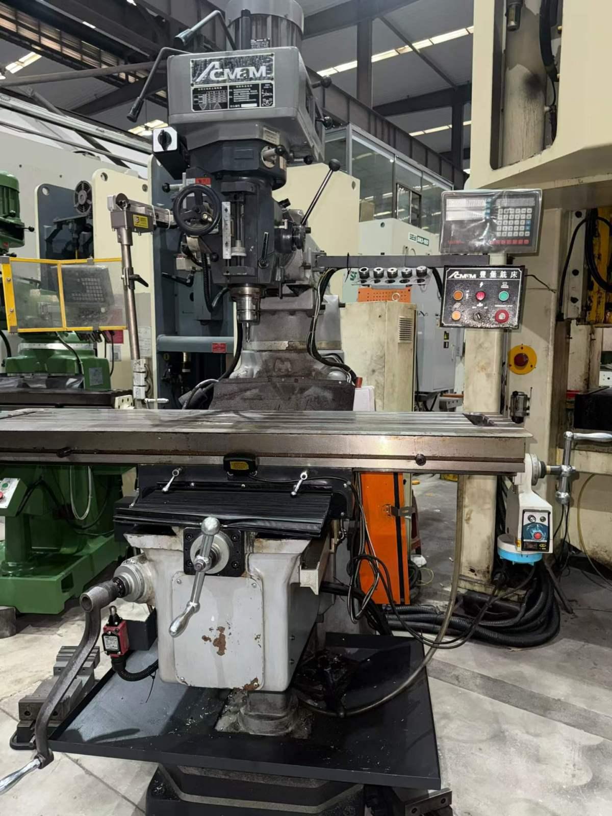 turret milling machine