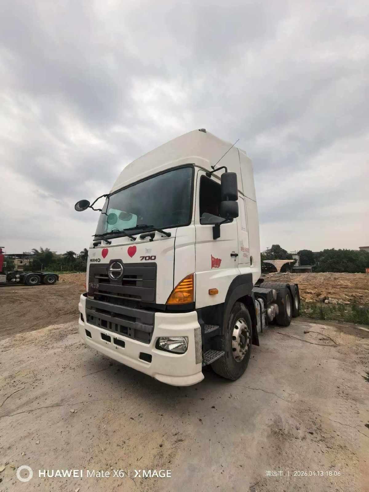 Conventional trucks