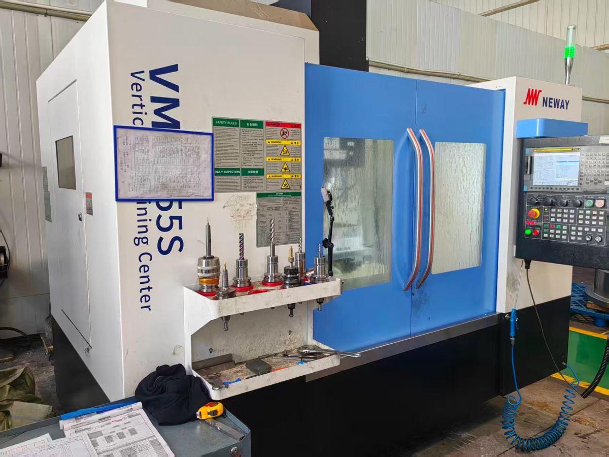 Vertical Machining Center