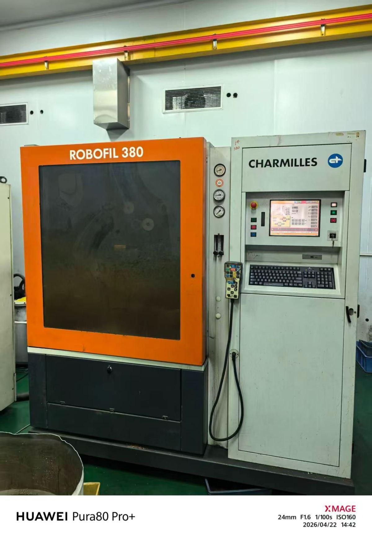 Wire cutting machine