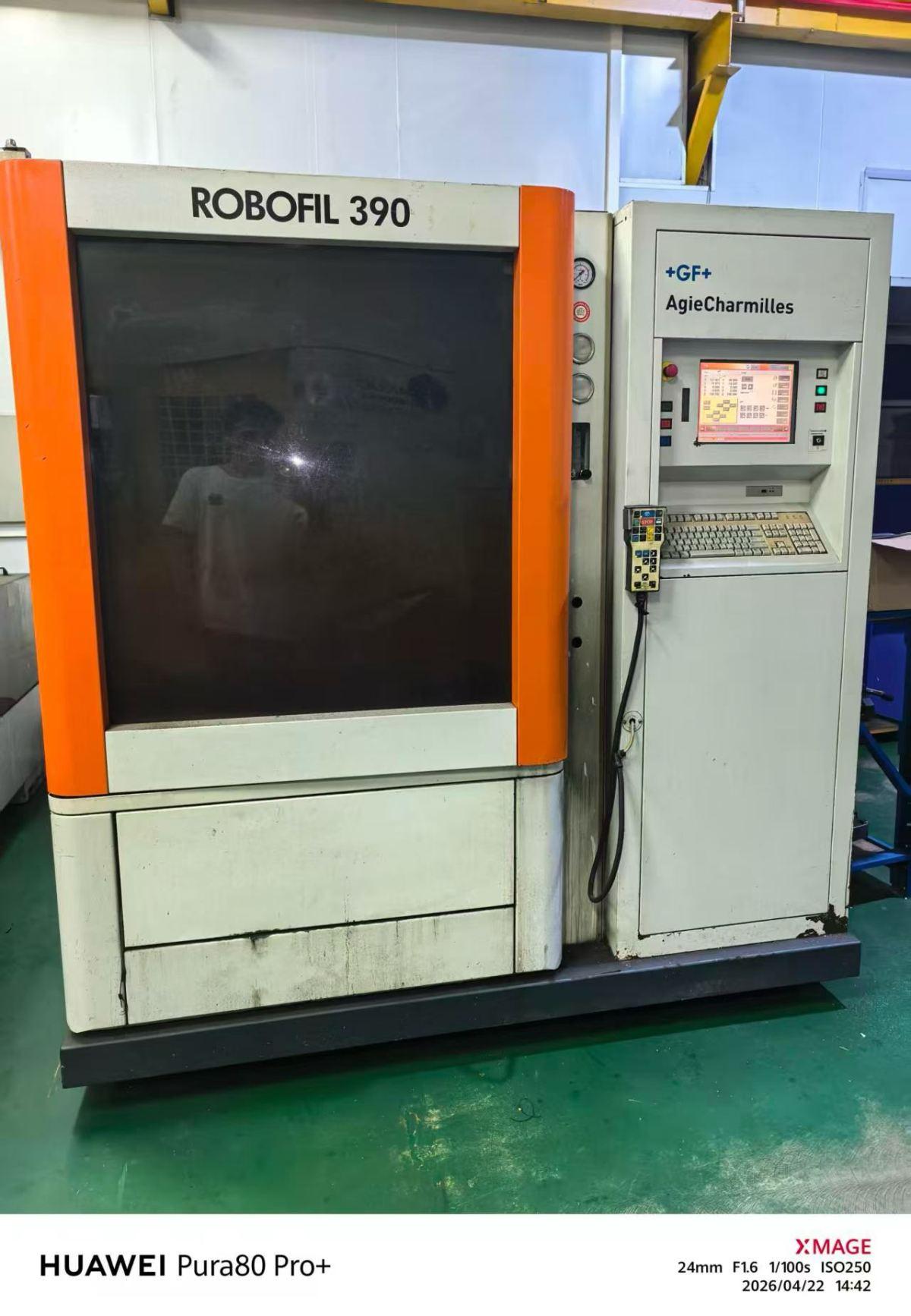 Wire cutting machine