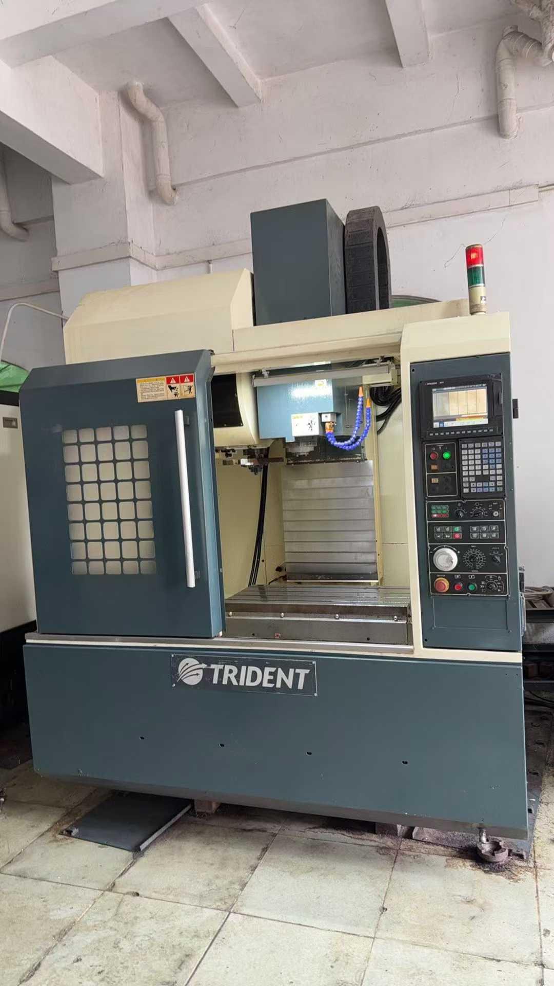 Tapping machine