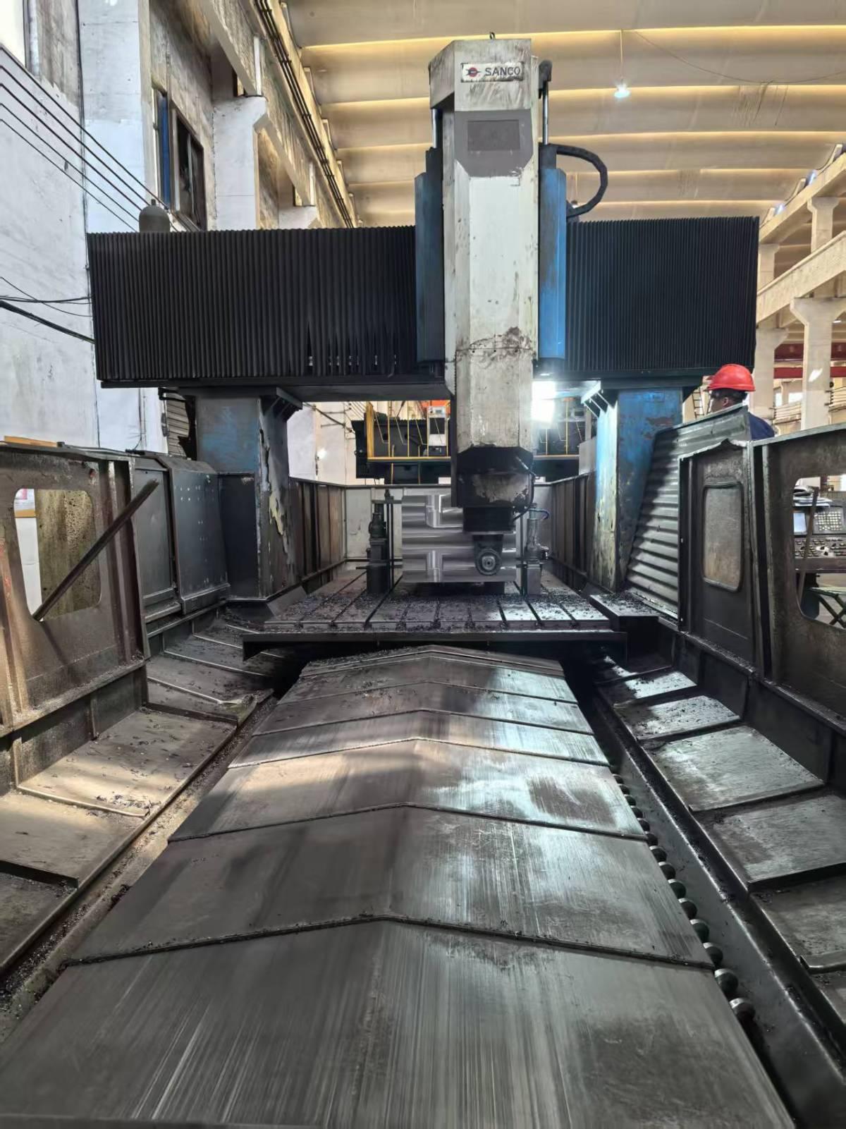 Gantry Machining Center