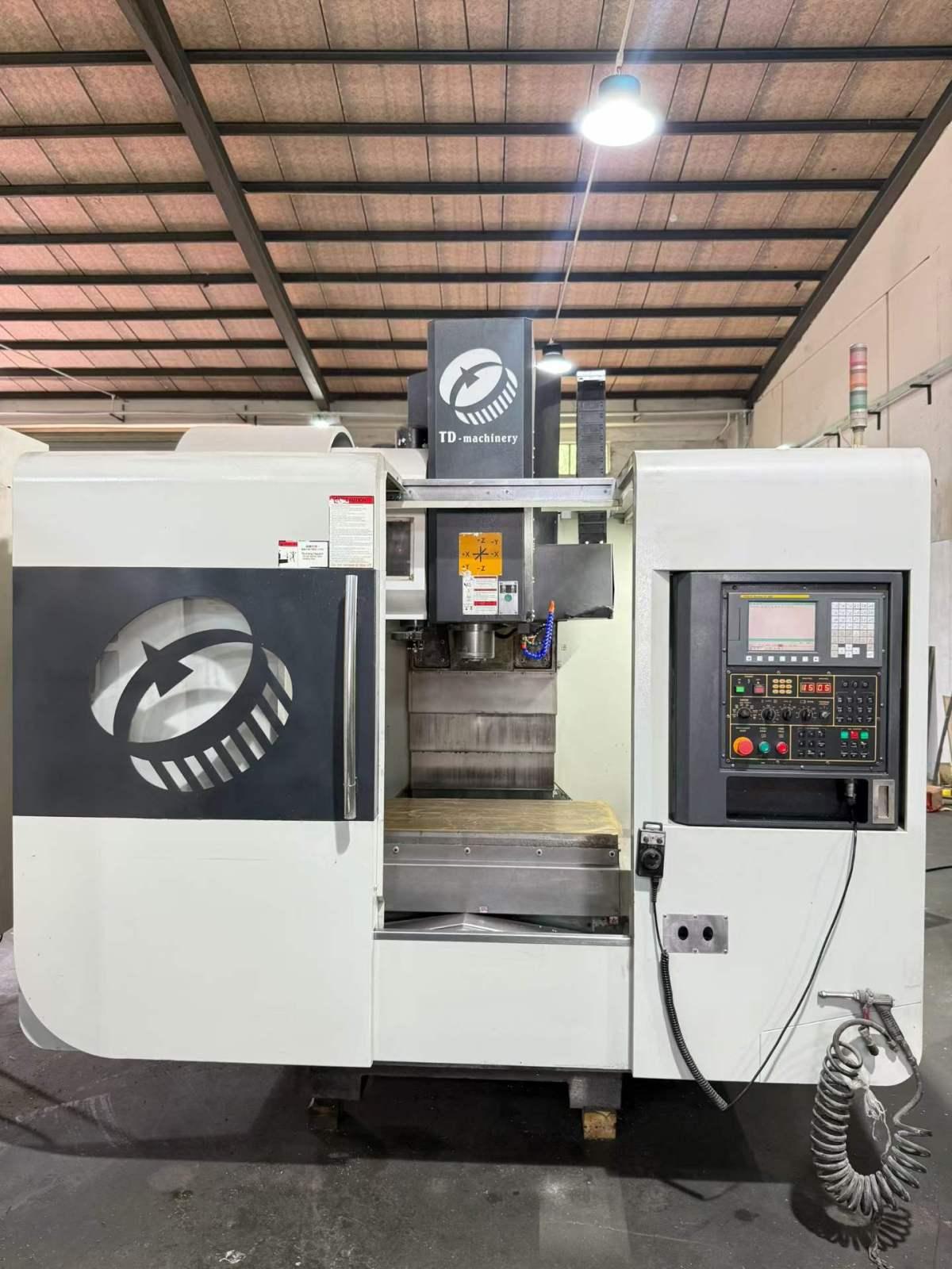 Vertical Machining Center