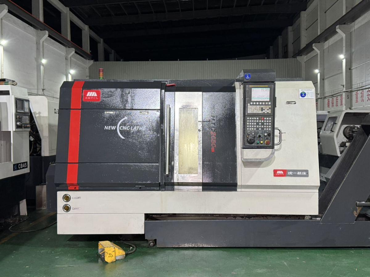 CNC turning lathe