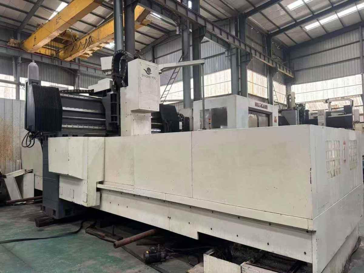 Gantry Machining Center