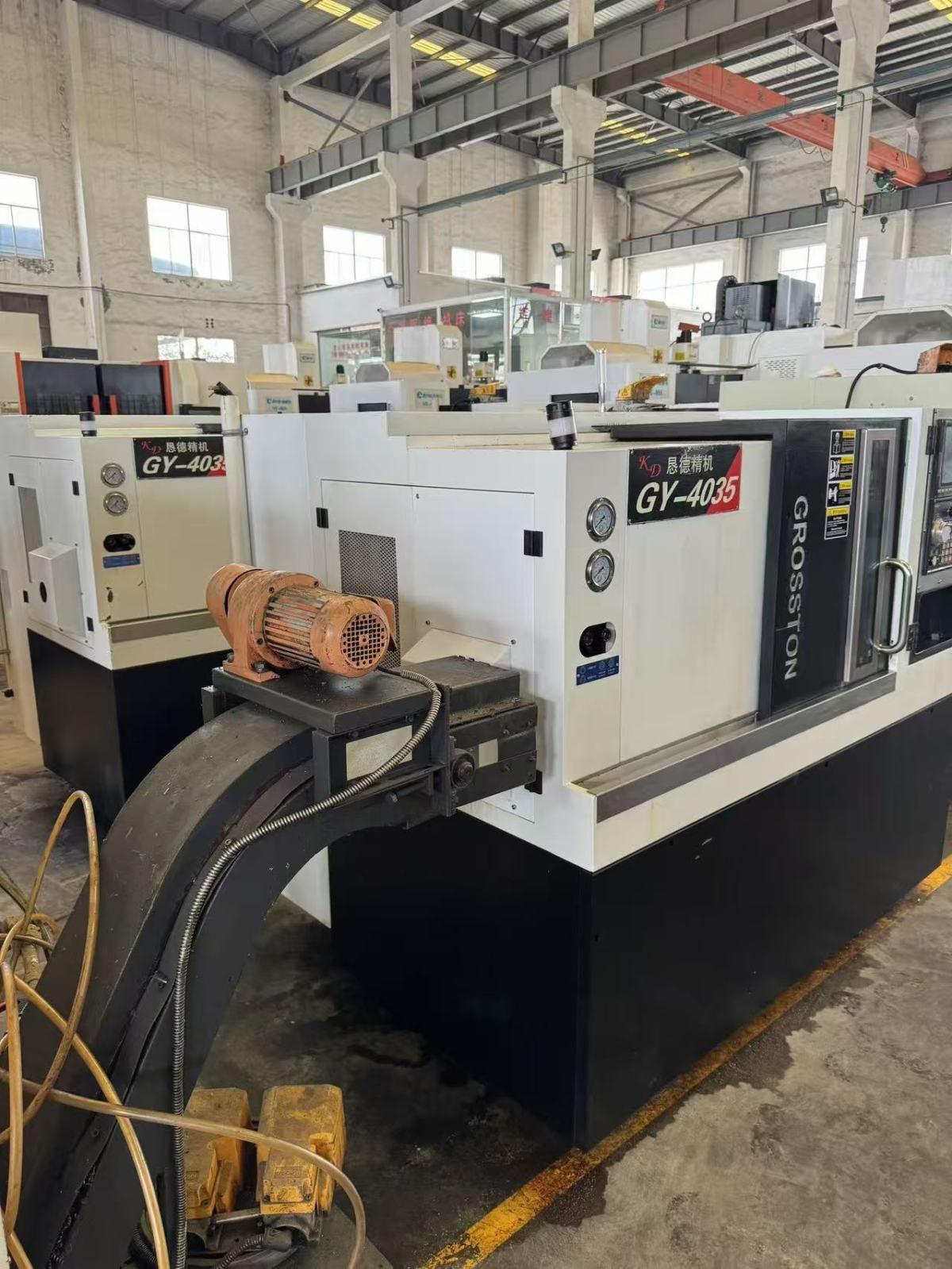 CNC turning lathe